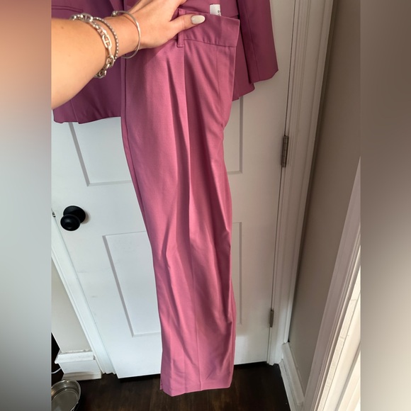 Derek lam 10 Crosby double Breasted suit. Size 6. Worn once! - Picture 4 of 7